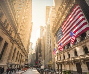 Фондовый рынок США: Инвесторы ищут тихую гавань Фондовый рынок США: Инвесторы ищут тихую гавань