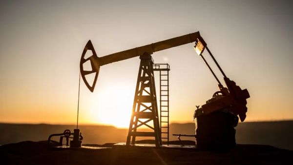 Нефть рухнула на 0,64% из-за роста запасов Нефть рухнула на 0,64% из-за роста запасов