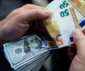 EURUSD пытается сломать 5-месячный нисходящий тренд EURUSD пытается сломать 5-месячный нисходящий тренд