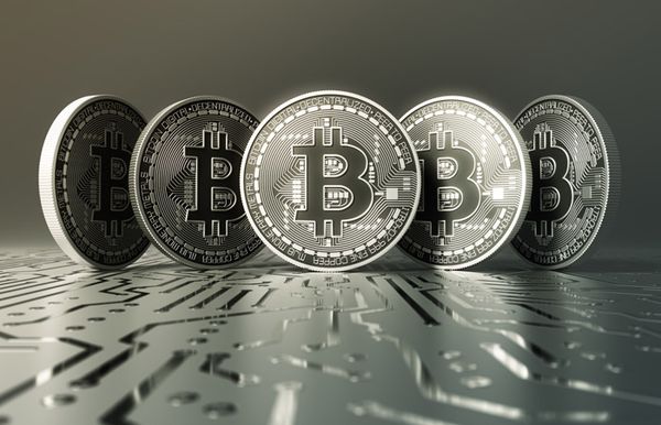 Курс биткоина: Крипторынок потерял 2% своей капитализации
