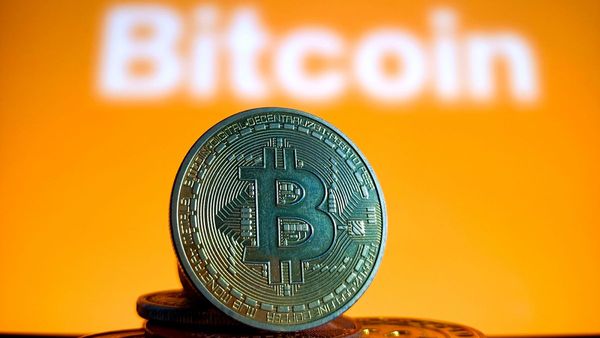 Биткойн набирает силу