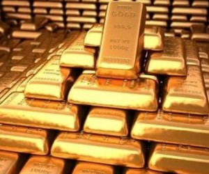 Курс золота резко вырос на 1%, это самый высокий показатель за две недели