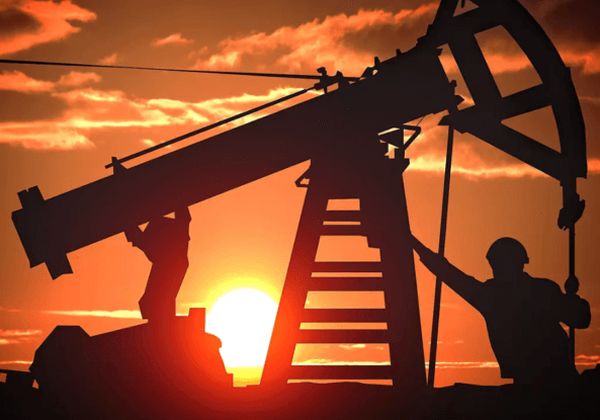 Нефть, вероятно, готовится к повторению 2020 или 2014 года