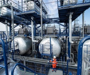 Нефть отвоевала недавние потери и резко выросла Нефть отвоевала недавние потери и резко выросла