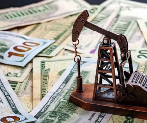 Нефть начинает новую неделю всплеском позитива Нефть начинает новую неделю всплеском позитива