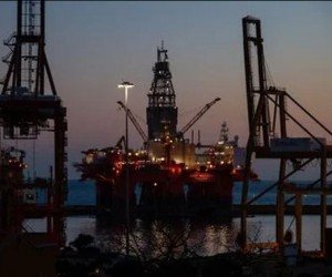 Нефть в среду показывает рост после трехдневних распродаж Нефть в среду показывает рост после трехдневних распродаж
