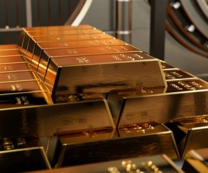 Цена золота игнорирует сильный доллар и продолжает рост