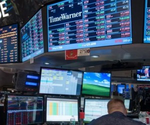 Фондовый рынок США в негативе из-за данных по занятости и ожиданий решений ФРС Фондовый рынок США в негативе из-за данных по занятости и ожиданий решений ФРС