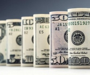 Доллар США играет свою партию на фоне неопределенности монетарной политики