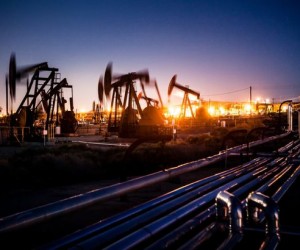 Цены на нефть усиливают падение перед риском слабого спроса