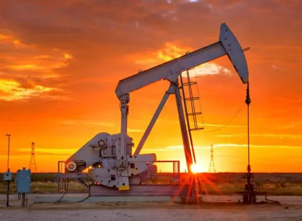 Цены на нефть на максимуме: санкции против России усиливают спрос