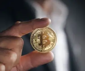 Курс биткоина