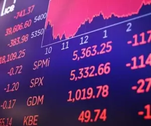 Геополитика давит: фондовые индексы США падают на фоне