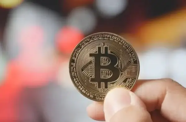 Курс биткоина