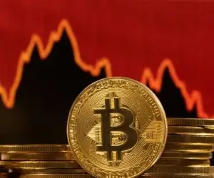 Биткоин удержался выше $77 000 перед публикацией