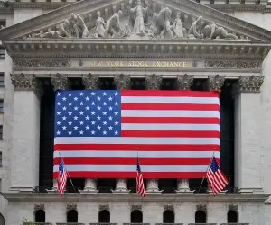 Фондовый рынок США готовится к росту на фоне снижения