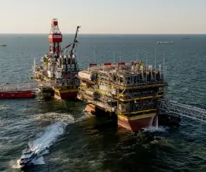 Нефть рухнула ниже $103 после решения ФРС и сигналов