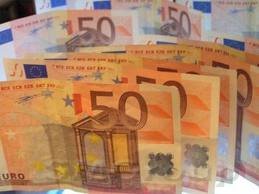 Форекс: Инвесторы покупают евро ожидая действий от ЕЦБ