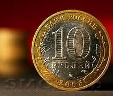 Дефицит рублей оказывает давление на доллар